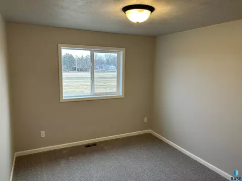Bedroom - 2208 E Alexa St, Brandon, SD 57005 photo 4 of 6