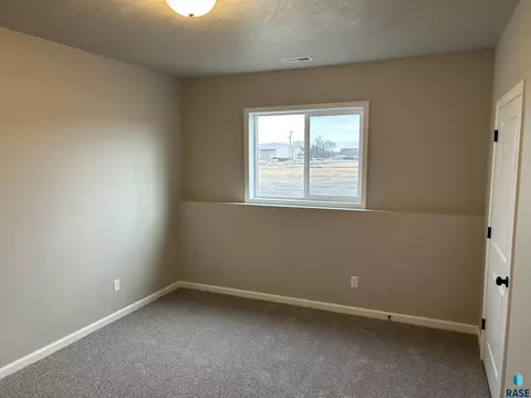 Bedroom - 2208 E Alexa St, Brandon, SD 57005 photo 5 of 6