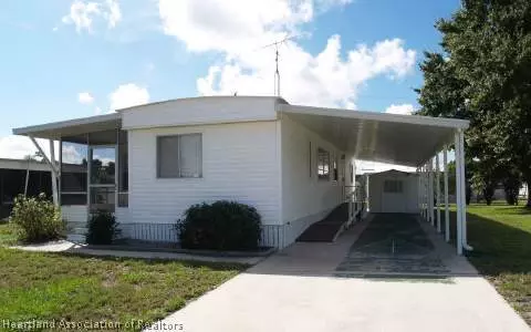 1749 E Robin Ave, Sebring, FL 33870 photo 1