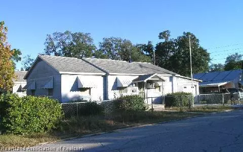 4807 First St, Sebring, FL 33870 photo 1