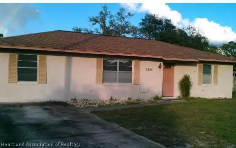 3226 Dolphin Dr, Sebring, FL 33870 photo 1