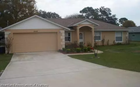 3018 King Dr, Sebring, FL 33870 photo 1