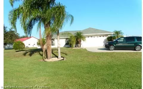 303 Arrowhead Dr, Sebring, FL 33870 photo 1