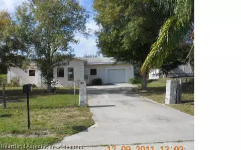 123 Blue Fish Dr, Sebring, FL 33870 photo 1