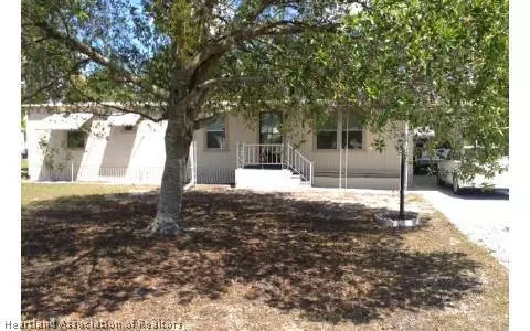 820 Whatley Ct, Sebring, FL 33870 photo 1