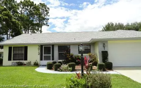 3913 Divot Rd, Sebring, FL 33872 photo 1