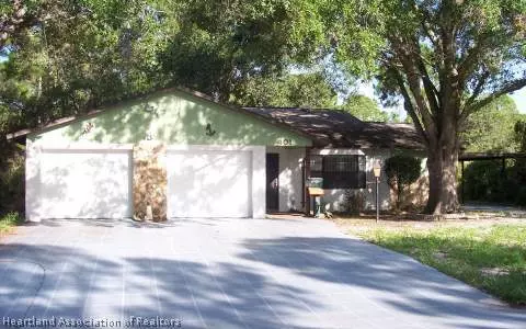 401 Citroen Dr, Sebring, FL 33872 photo 1