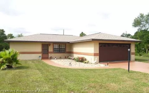 238 Thrush Ave, Sebring, FL 33870 photo 1