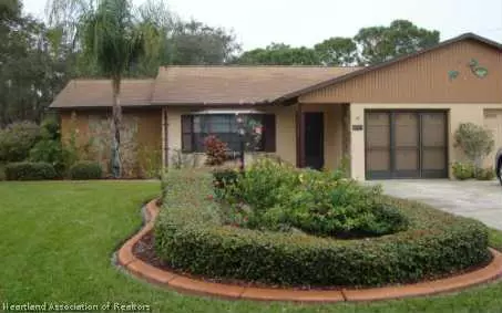 3806 Thunderbird Hill Cir, Sebring, FL 33872 photo 1