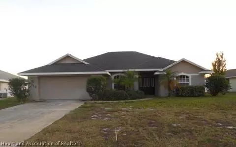 2313 Jackson Dr, Sebring, FL 33870 photo 1