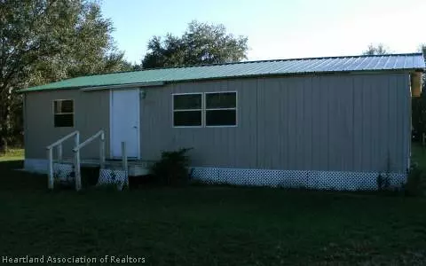 5809 Derby Ln, Sebring, FL 33875 photo 1