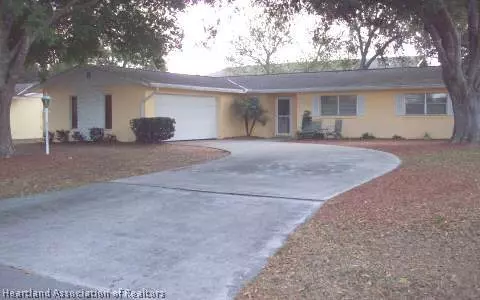 1209 Forest Rd, Sebring, FL 33872 photo 1