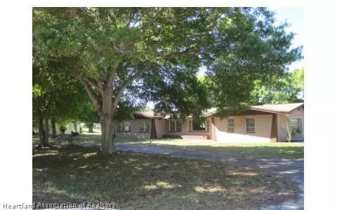 2404 SW 2nd Ave, Okeechobee, FL 34974 photo 1