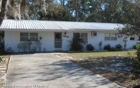 3308 King Dr, Sebring, FL 33870 photo 1