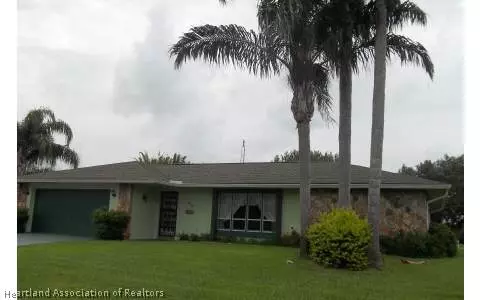 400 Maple Ln, Sebring, FL 33876 photo 1