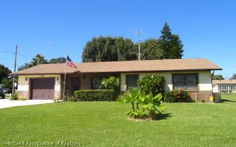 1407 Corvette Ave, Sebring, FL 33872 photo 1