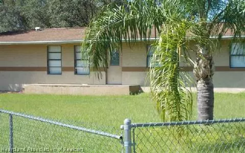 1414 E Maple St, Arcadia, FL 34266 photo 1