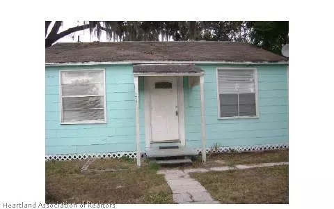 1700 Wolfe Dr, Sebring, FL 33870 photo 1