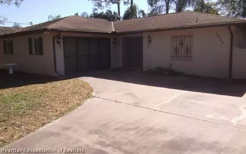 3321 Golfview Rd, Sebring, FL 33875 photo 1