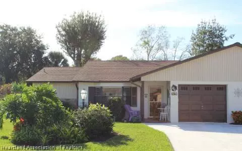 3830 Thunderbird Hill Cir, Sebring, FL 33872 photo 1