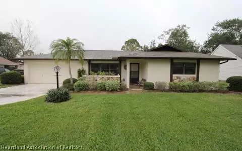 3209 Divot Rd, Sebring, FL 33872 photo 1