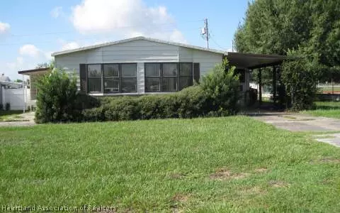 2047 E Robin Ave, Sebring, FL 33870 photo 1
