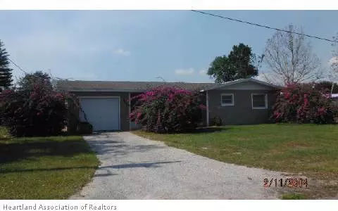 2111 Covington Rd, Sebring, FL 33870 photo 1