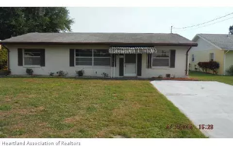 1405 Killarney Dr, Sebring, FL 33870 photo 1