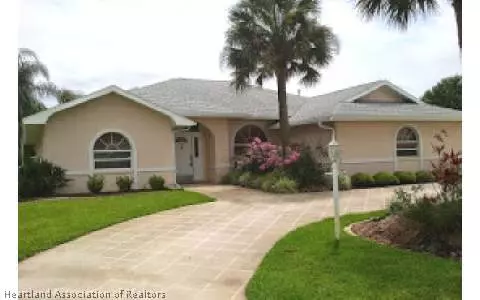 202 Eagle Ave, Sebring, FL 33870 photo 1