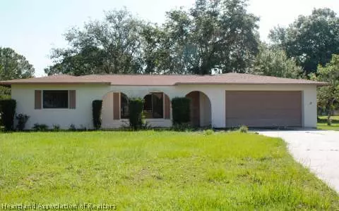 417 Fabber Ct, Sebring, FL 33870 photo 1