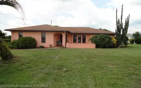 2826 Summit Dr, Sebring, FL 33870 photo 1
