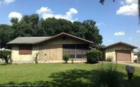 3707 Oakview Dr, Sebring, FL 33870 photo 1
