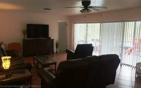 100 E Viola St, Avon Park, FL 33825 photo 4