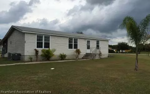 409 Fairview Ln, Lorida, FL 33857 photo 1