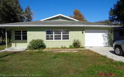 910 Kerry Dr, Sebring, FL 33870 photo 1