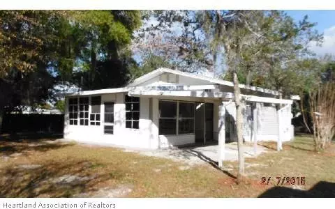 424 Lakeside Rd, Sebring, FL 33870 photo 1
