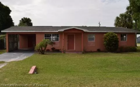 802 13th St, Okeechobee, FL 34974 photo 1