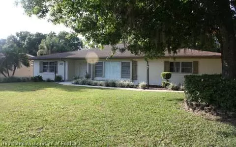 3417 Golfview Rd, Sebring, FL 33875 photo 1