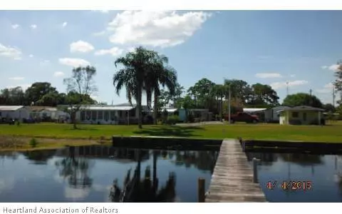 686 Memorial Dr, Sebring, FL 33870 photo 14