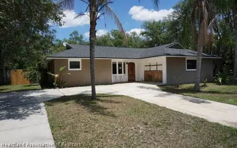 3412 Dolphin Dr, Sebring, FL 33870 photo 1