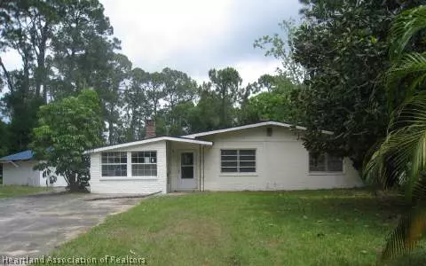3310 Golfview Rd, Sebring, FL 33875 photo 1