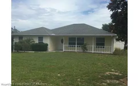 705 Summit Dr, Sebring, FL 33870 photo 2