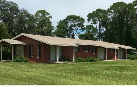 303 Thrush Ave, Sebring, FL 33870 photo 21