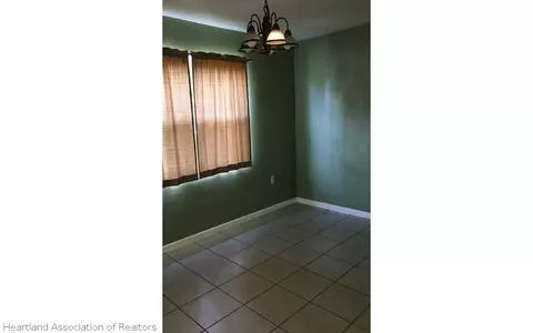 2332 Avalon Rd, Sebring, FL 33870 photo 4