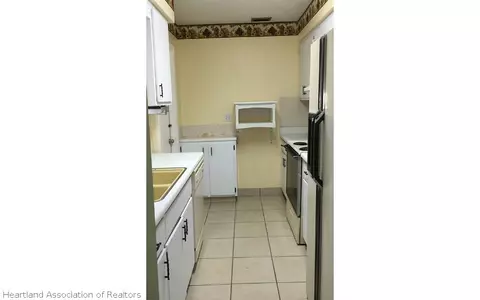 2332 Avalon Rd, Sebring, FL 33870 photo 2
