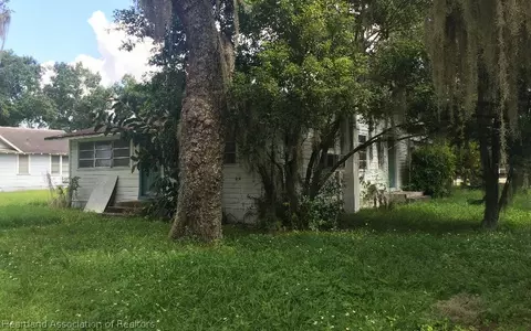 460 Magnolia Ave, Sebring, FL 33870 photo 4