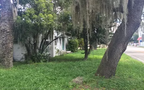 460 Magnolia Ave, Sebring, FL 33870 photo 5