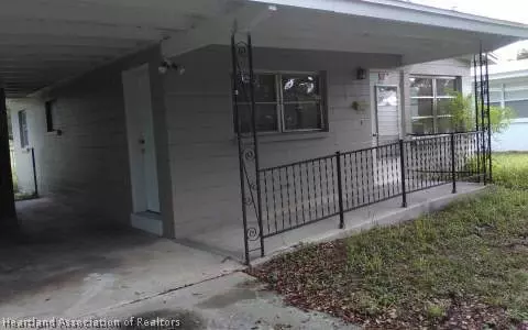 111 E State St, Avon Park, FL 33825 photo 9