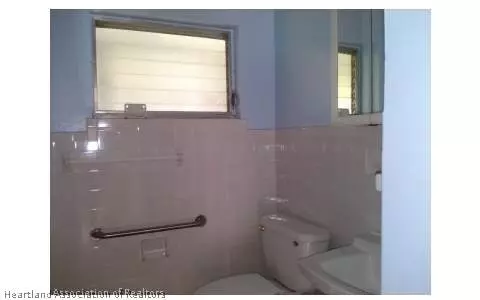 111 E State St, Avon Park, FL 33825 photo 5