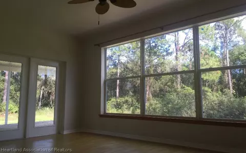 2835 Nutmeg Ct, Sebring, FL 33872 photo 3